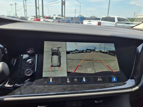 Used 2023 Buick Envision Avenir FWD image 5