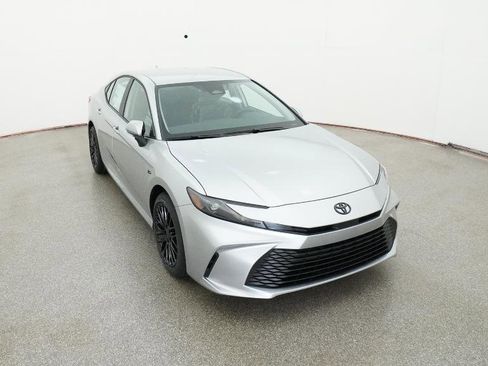 New 2026 Toyota Camry LE FWD image 29