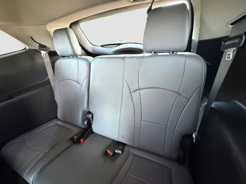 Used 2019 Buick Enclave Essence w/ Trailering Package, 5000 lbs. AWD/4WD image 16