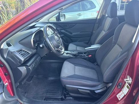 Used 2019 Subaru Crosstrek 2.0i Premium AWD/4WD image 9