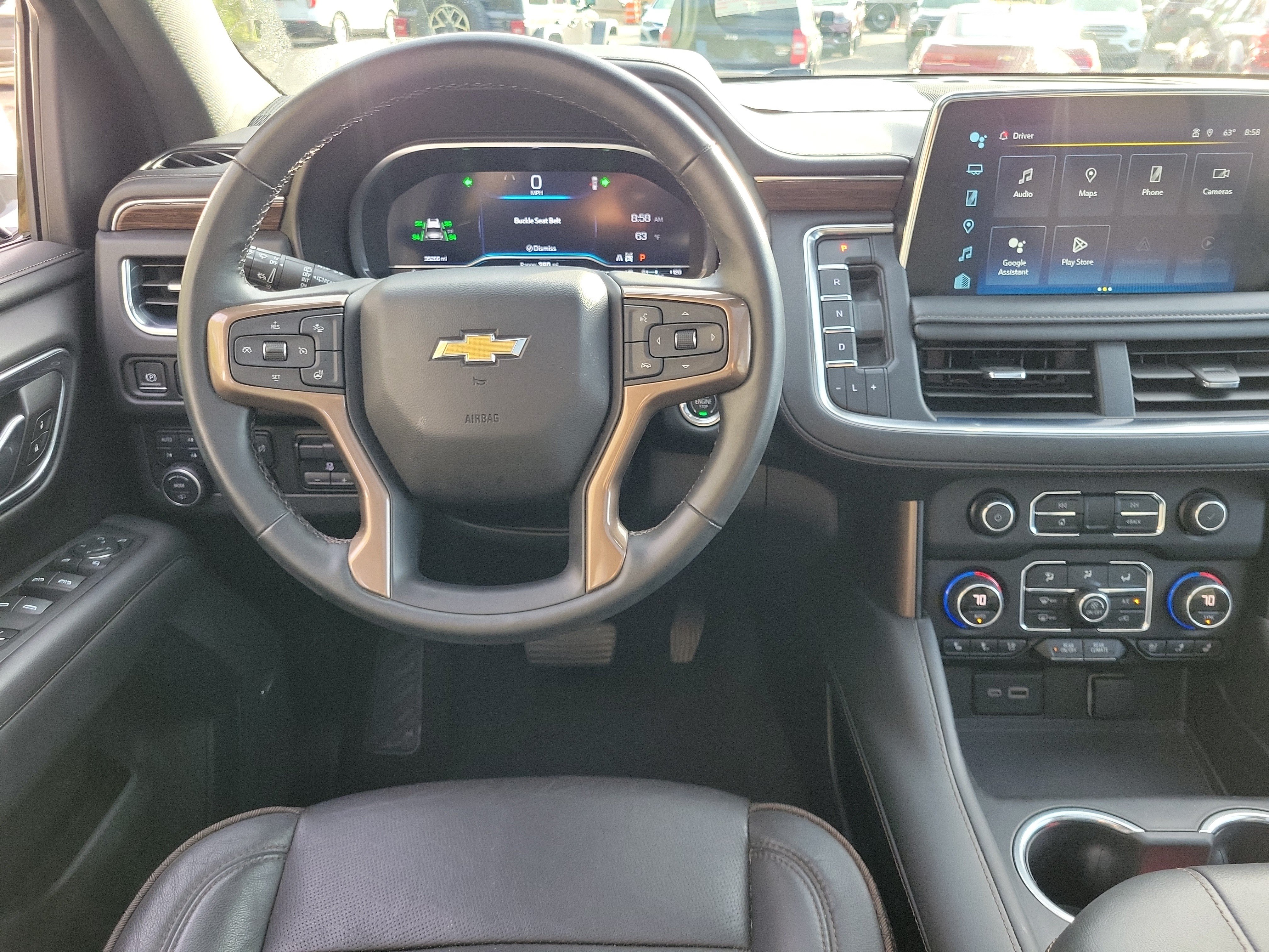 Used 2023 Chevrolet Suburban High Country AWD/4WD image 10