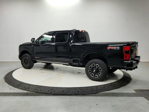 Used 2026 Ford F250 Platinum AWD/4WD image 6