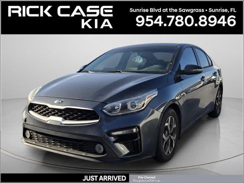 Used 2021 Kia Forte LXS FWD image 1
