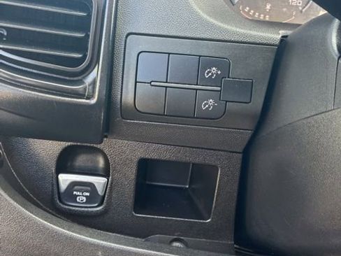 Used 2023 RAM ProMaster 2500 FWD image 30