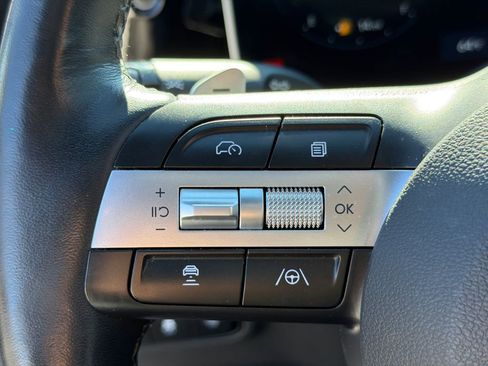 Used 2025 Hyundai Santa Cruz Limited image 24