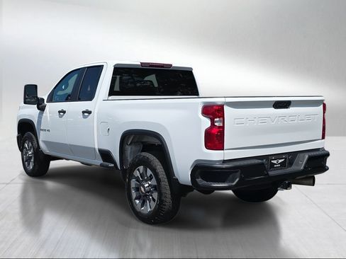 Used 2025 Chevrolet Silverado 2500 Custom w/ Custom Value Package AWD/4WD image 5