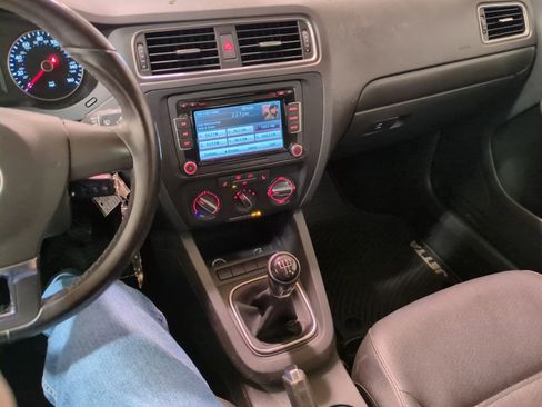 Used 2012 Volkswagen Jetta SE image 20