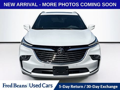 Used 2023 Buick Enclave Essence w/ Experience Buick Package AWD/4WD image 2