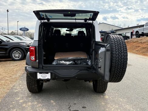 New 2025 Ford Bronco Heritage Edition AWD/4WD image 23