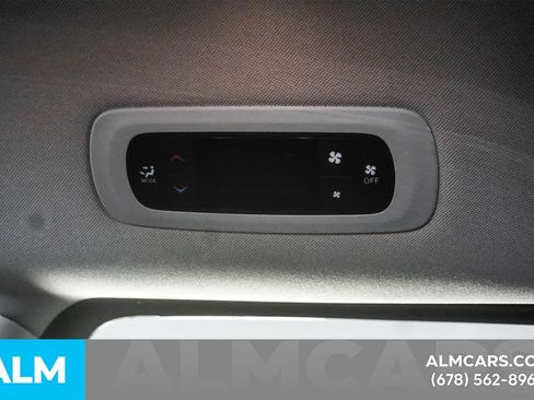 Used 2023 Chrysler Voyager LX FWD image 49