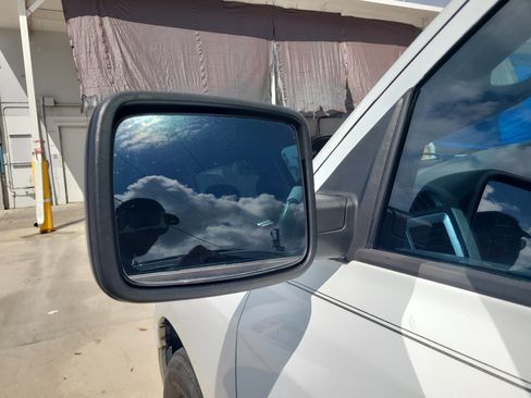 Used 2011 RAM 1500 Classic SLT RWD image 6