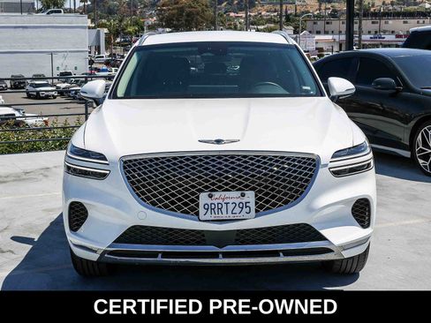 Used 2025 Genesis GV70 2.5T AWD/4WD image 2
