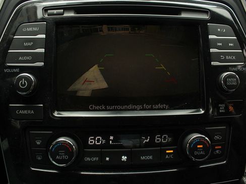 Used 2019 Nissan Maxima 3.5 SV w/ Floor Mat Group FWD image 32