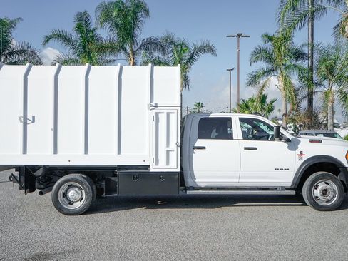 Used 2022 RAM 5500 Tradesman w/ Chrome Appearance Group image 14