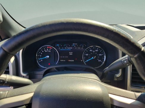 Used 2022 Ford F250 Lariat w/ Lariat Value Package image 15