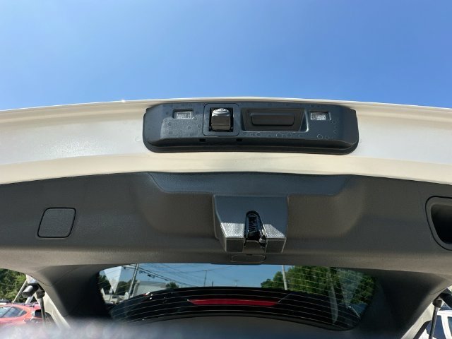 New 2026 Chevrolet TrailBlazer LT w/ Midnight Edition FWD image 44