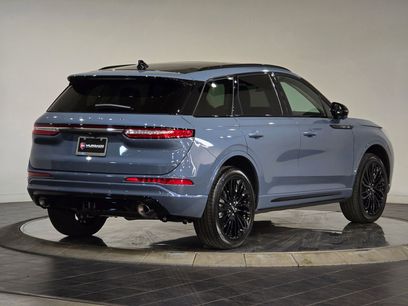 New 2025 Lincoln Corsair Reserve w/ Equipment Group 202A