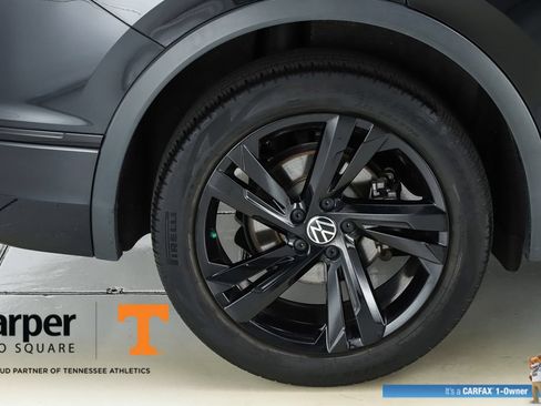 Used 2023 Volkswagen Tiguan SE R-Line FWD image 51