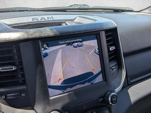 Used 2019 RAM 1500 Big Horn AWD/4WD image 12