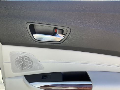 Used 2015 Acura TLX V6 w/ Technology Package image 59