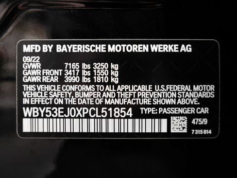 Used 2023 BMW i7 xDrive60 image 81