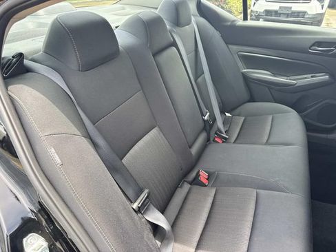 Used 2025 Nissan Altima 2.5 SV FWD image 14