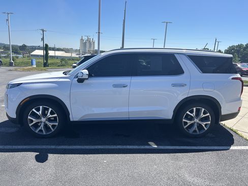 Used 2020 Hyundai Palisade SEL w/ Premium Package AWD/4WD image 4