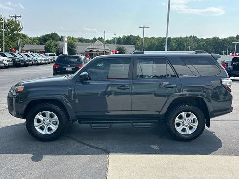 Used 2024 Toyota 4Runner SR5 RWD image 7
