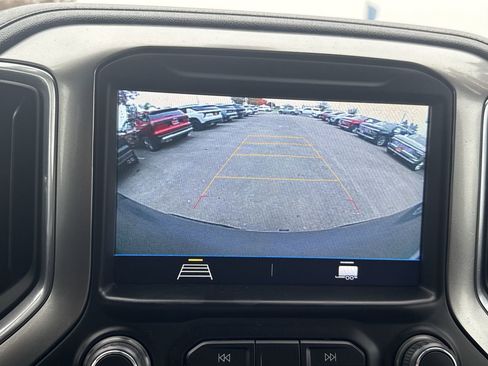 Used 2022 Chevrolet Silverado 1500 RST image 13