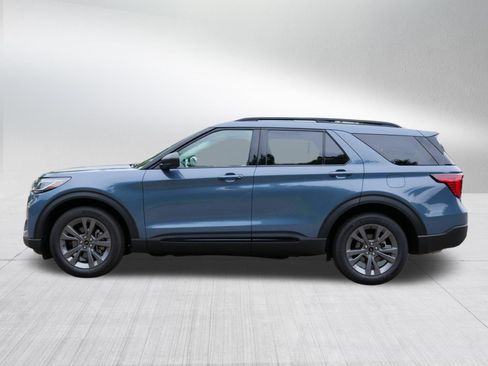 Used 2026 Ford Explorer Active w/ Active Comfort Package AWD/4WD image 4