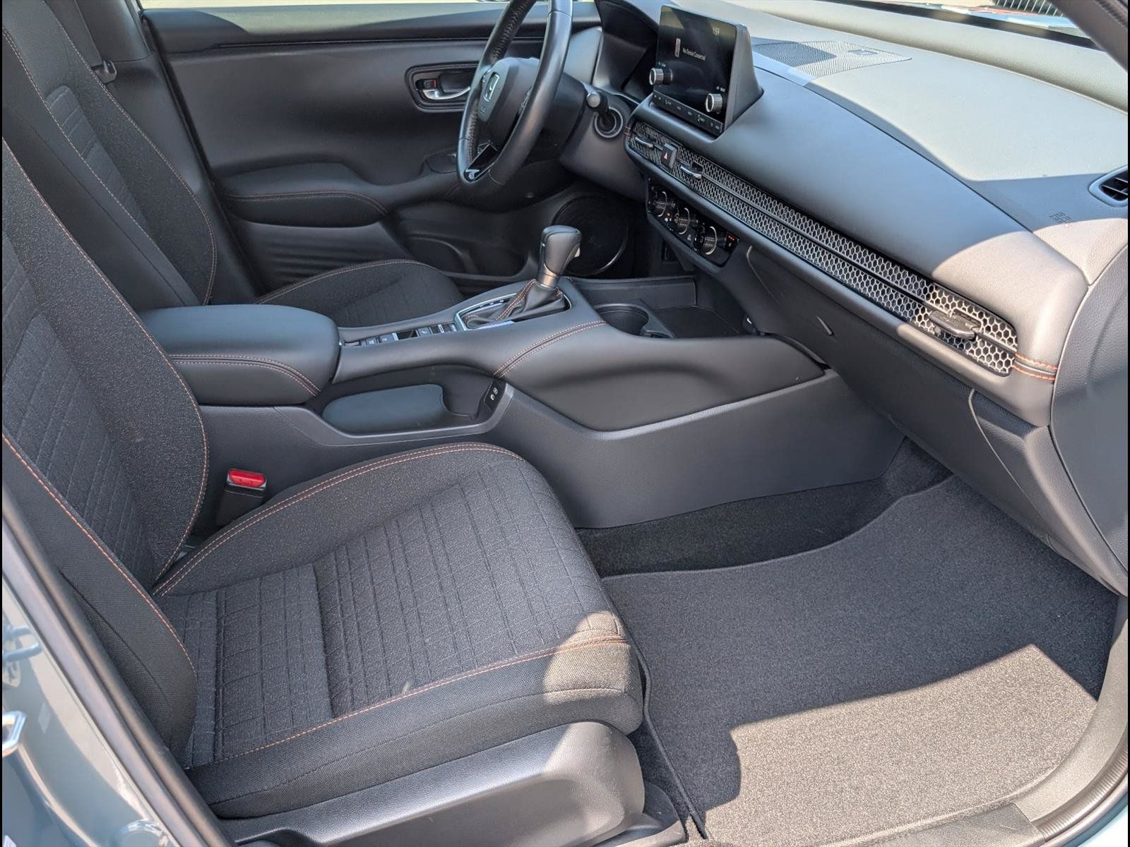 Certified 2024 Honda HR-V Sport image 18