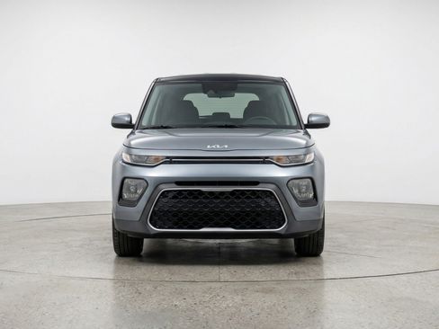 Used 2025 Kia Soul LX w/ LX Technology Package image 2