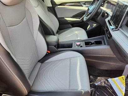 New 2026 Volkswagen Tiguan SE