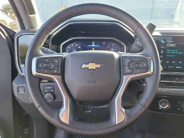 Certified 2024 Chevrolet Silverado 1500 LT AWD/4WD image 26