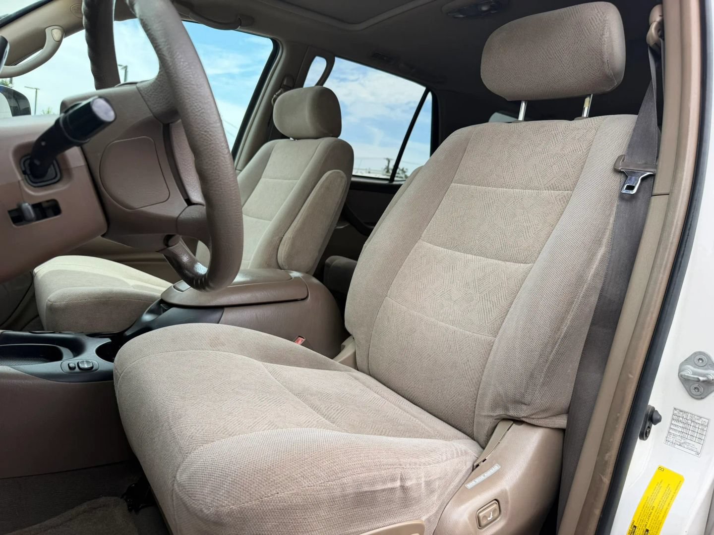 Used 2004 Toyota Sequoia SR5 RWD image 10