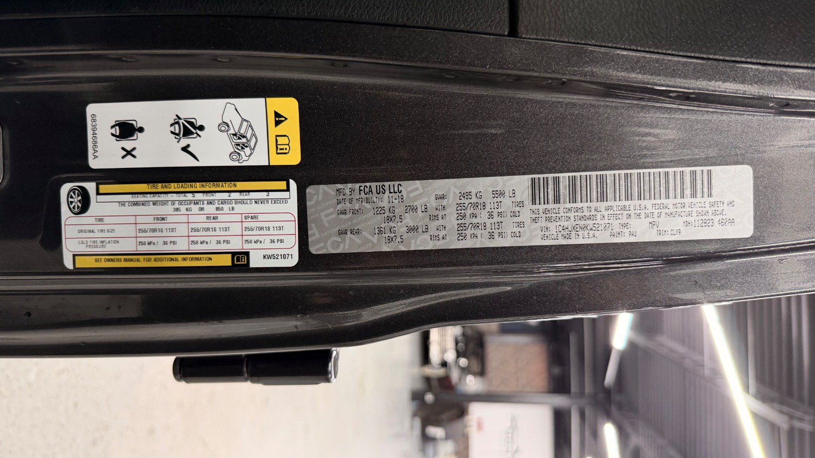 Used 2019 Jeep Wrangler Unlimited Sahara AWD/4WD image 47