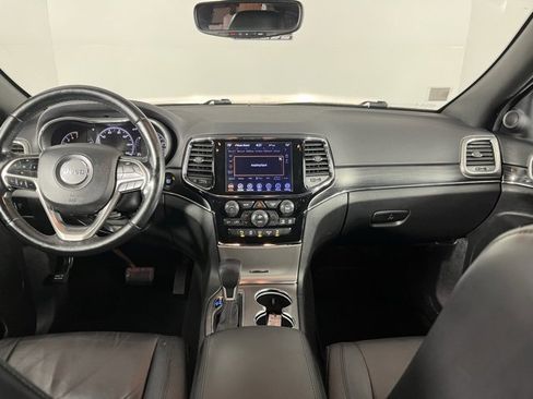 Used 2019 Jeep Grand Cherokee Limited image 13