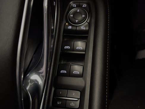 Used 2021 Chevrolet Tahoe Premier AWD/4WD image 43
