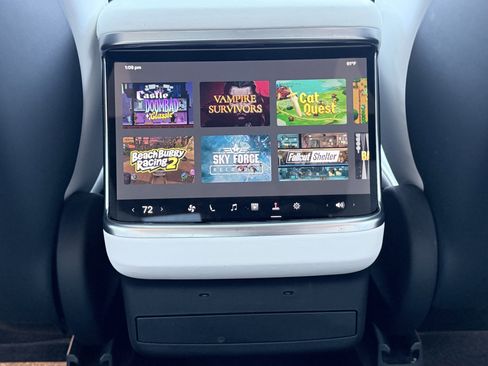 Used 2023 Tesla Model X Plaid image 59