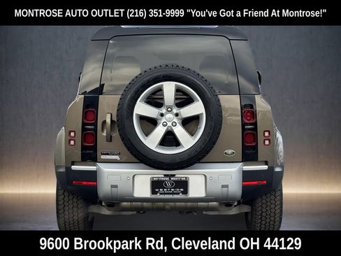Used 2020 Land Rover Defender 110 First Edition image 5