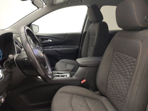 Used 2019 Chevrolet Equinox LT image 17