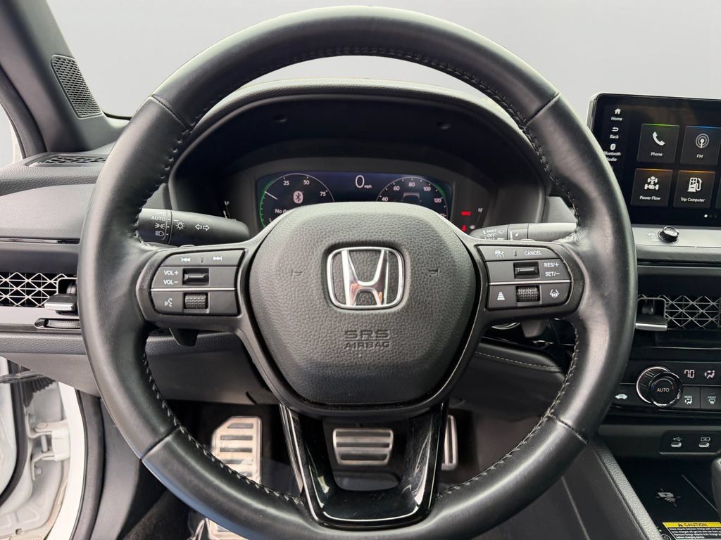 Used 2025 Honda Accord Sport image 19
