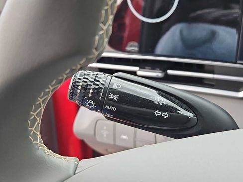 Certified 2023 Hyundai Elantra SEL w/ Convenience Package image 26