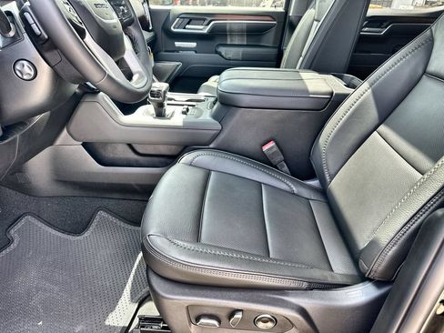 New 2026 GMC Sierra 1500 Denali AWD/4WD image 24