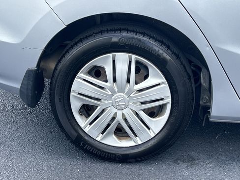 Used 2019 Honda Fit LX image 34