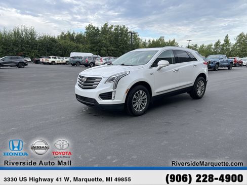 Used 2019 Cadillac XT5 Luxury AWD/4WD image 3
