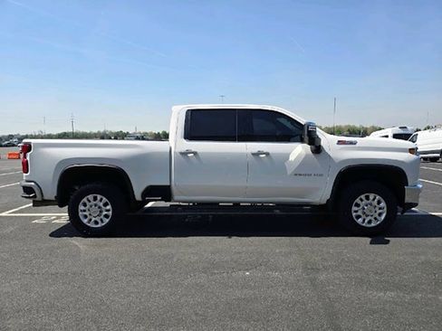 Used 2023 Chevrolet Silverado 2500 LTZ w/ LTZ Plus Package AWD/4WD image 9