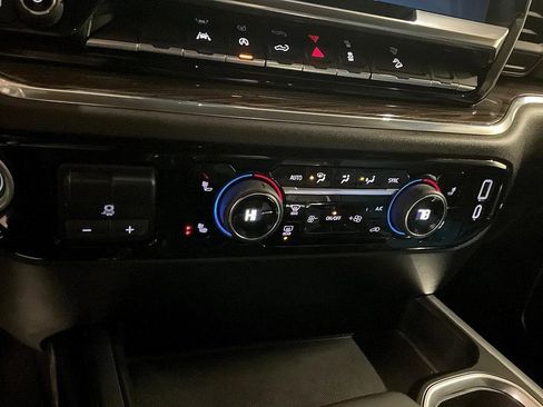 Used 2023 Chevrolet Silverado 1500 RST image 20