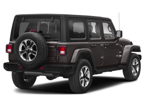 Used 2019 Jeep Wrangler Unlimited Sahara AWD/4WD image 5