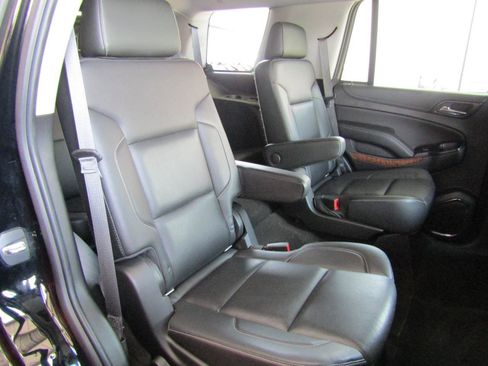 Used 2017 Chevrolet Tahoe Premier RWD image 14